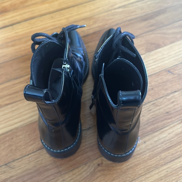 Inch2 Dapper Boots - Picture 3 of 6